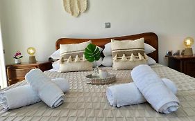 Theasis Apartments