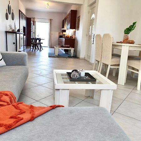 Theasis Apartments Αδάμας Εξωτερικό φωτογραφία