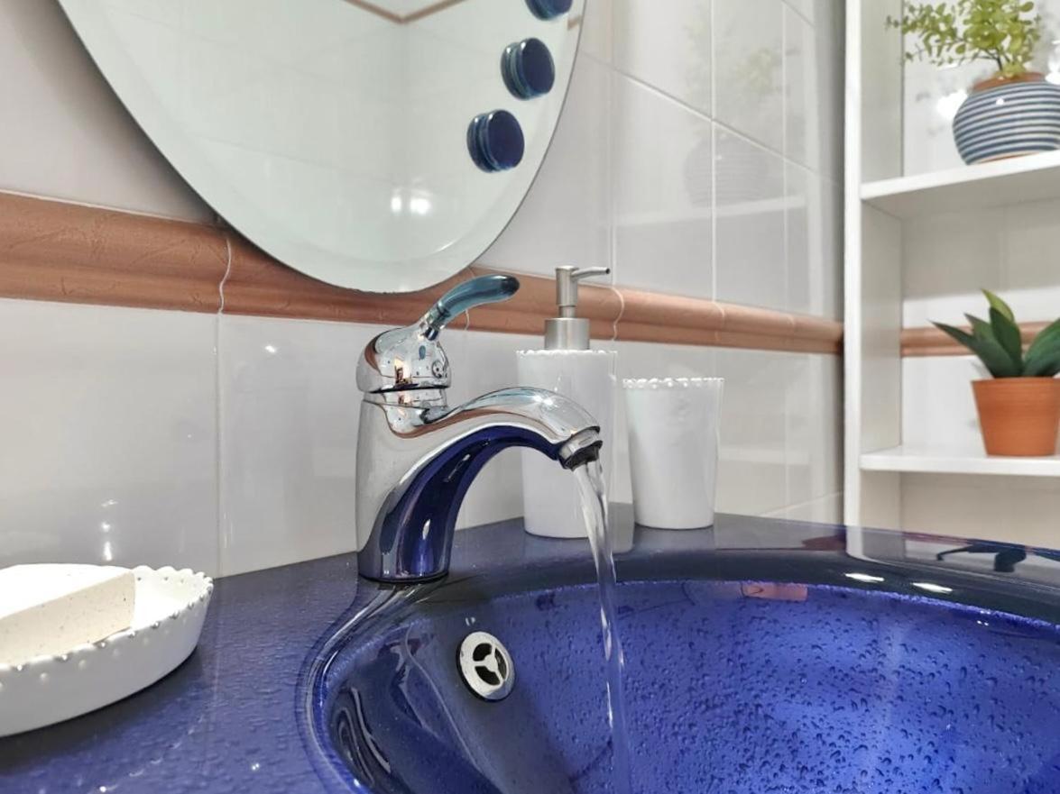 Theasis Apartments Αδάμας Εξωτερικό φωτογραφία